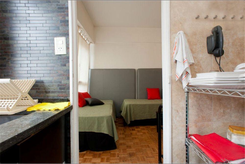 Hotel Gallery Recoleta Suites 3*